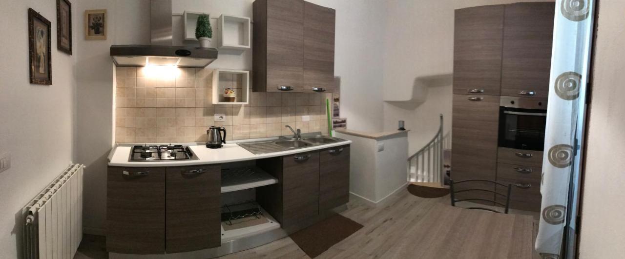 In Centro Affittacamere Nuoro  Dış mekan fotoğraf